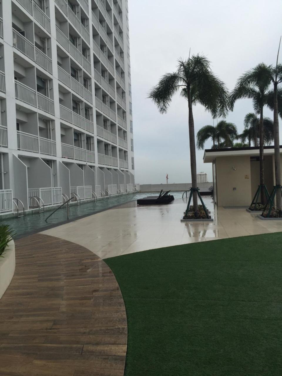 Breeze Residences Condotel Pasay Exterior foto